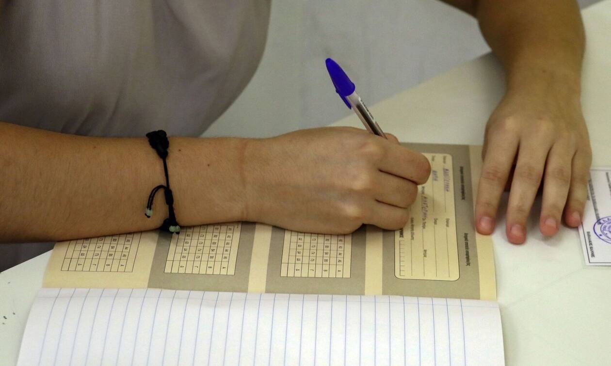 Πανελλαδικές: Αύξηση των βάσεων στις περιζήτητες σχολές