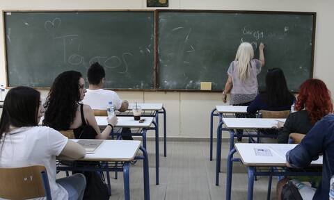Πανελλαδικές 2022: Γιατί ιδιαίτερα φέτος οι υποψήφιοι πρέπει να προσέξουν πώς θα γράψουν στο μάθημα της Νεοελληνικής Γλώσσας