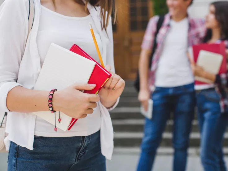 Eξεταστέα ύλη 2025 για τα μαθήματα που εξετάζονται πανελλαδικά