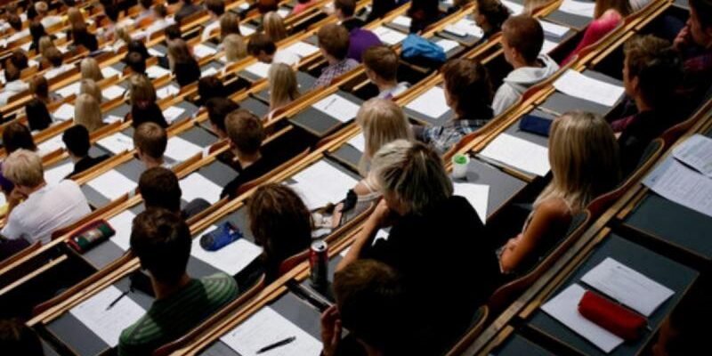 Σχολές με παρόμοιο τίτλο, διαφορετικά δικαιώματα-σχολές με διπλά επαγγελματικά δικαιώματα