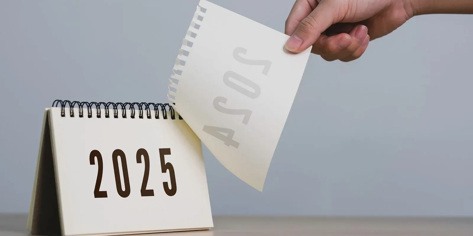 Σχολεία: Πότε κλείνουν για Πάσχα – Όλες οι αργίες του 2025