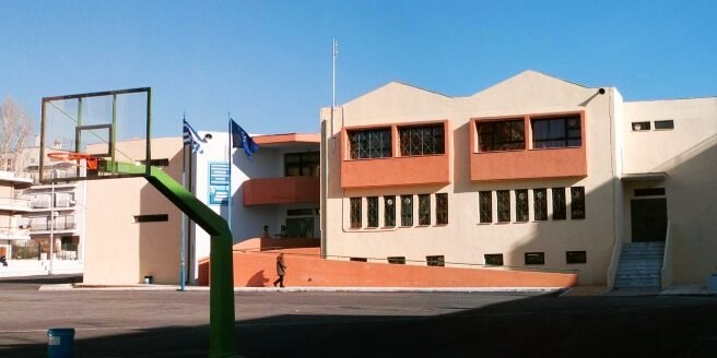 Δημόσια Ωνάσεια Σχολεία 2025: Θέματα και απαντήσεις