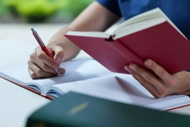 neoelliniki-grammatiki889675 Εξεταστέα Ύλη των Πανελλαδικών 2026